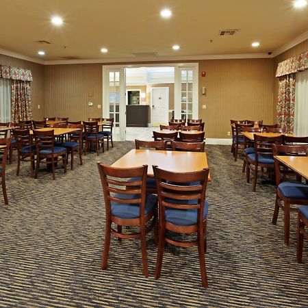 Holiday Inn Express Corning By Ihg Exteriör bild