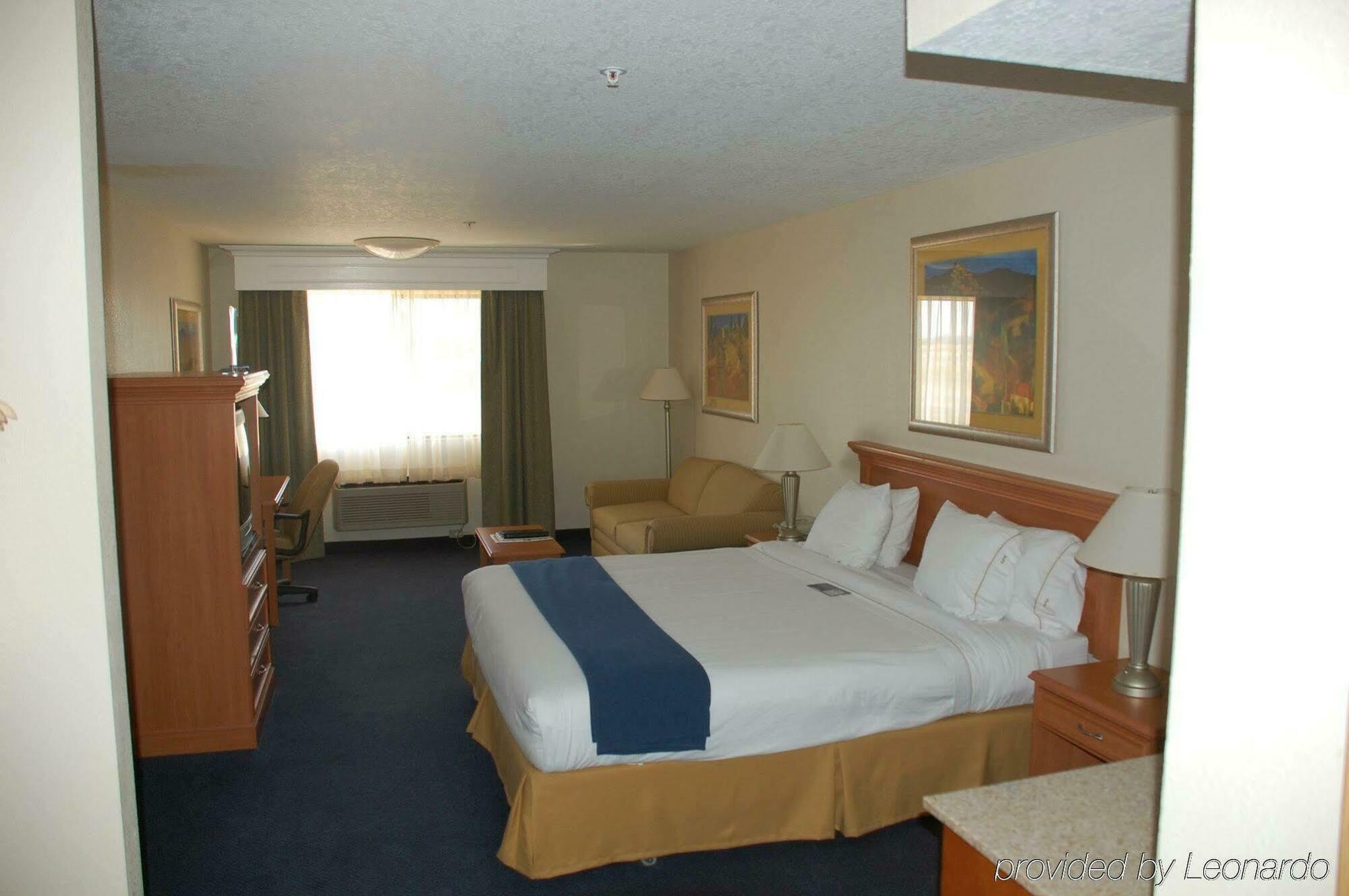 Holiday Inn Express Corning By Ihg Exteriör bild